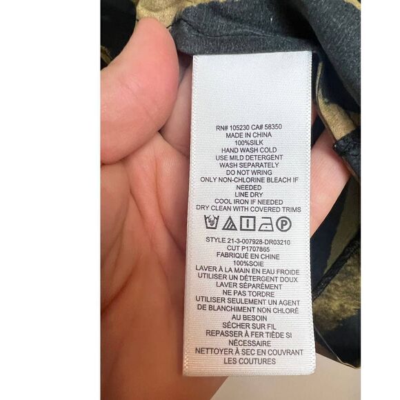 Equipment Nadaleine Printed Silk Dress Sz. XS - Picture 5 of 7